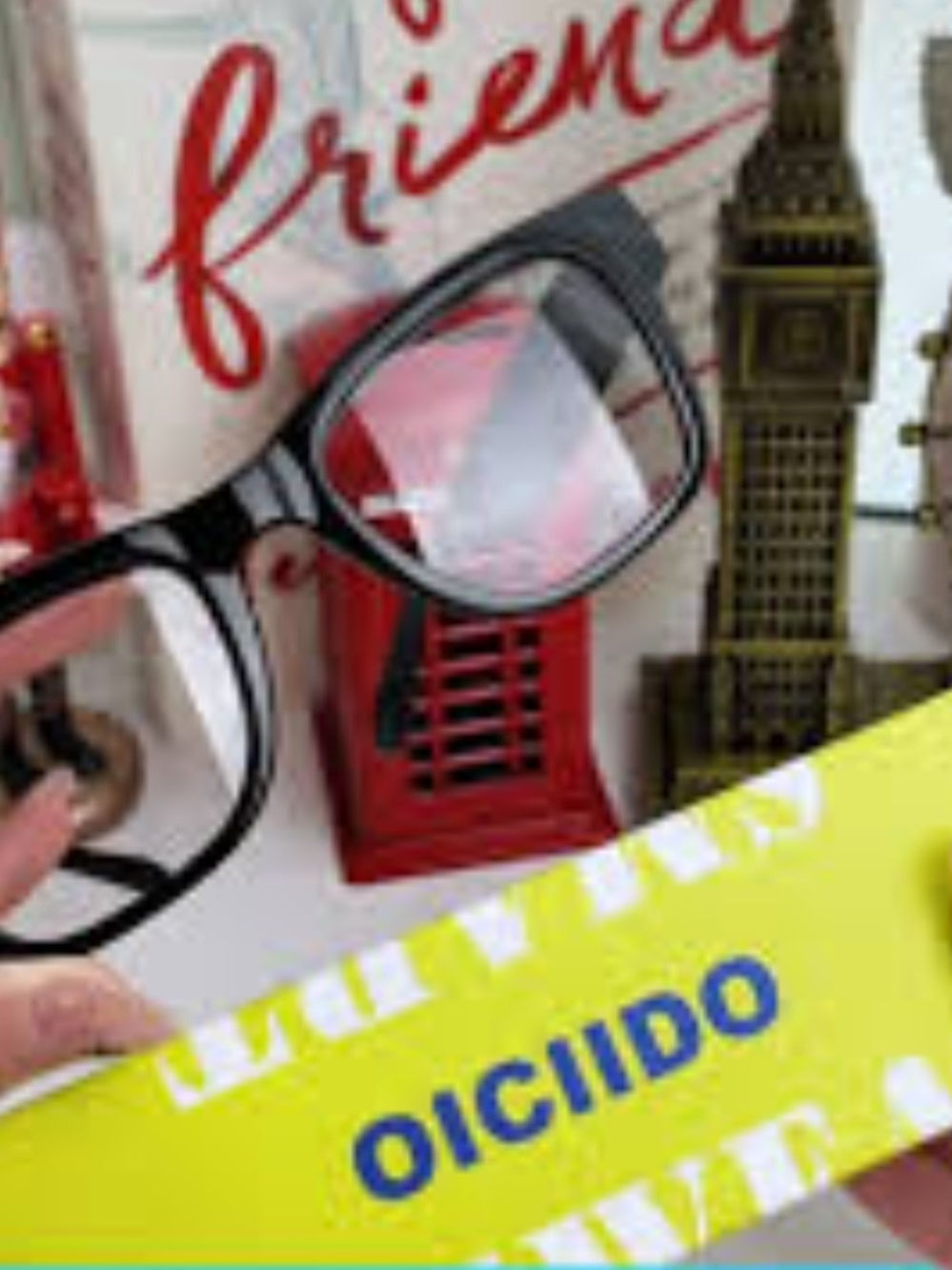 Black and Clear Frame Smart Glasses